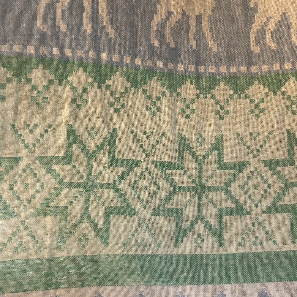 Hand Made Loom Set Reindeer Snowflake Winter’s Red Green Blue Towel Set 2 PC NEW - Picture 12 of 16